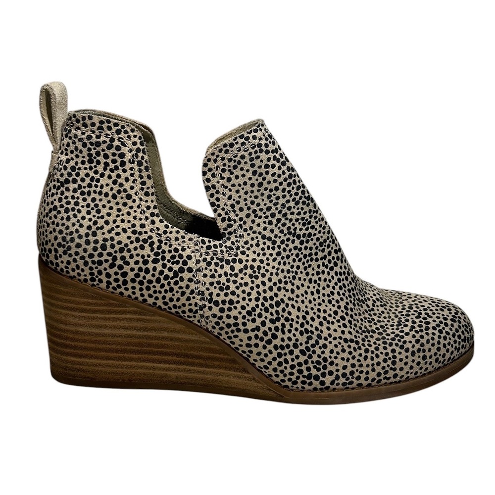 TOMS Kallie Cutout Ankle Wedge Bootie Macadamia Cheetah 10016177
